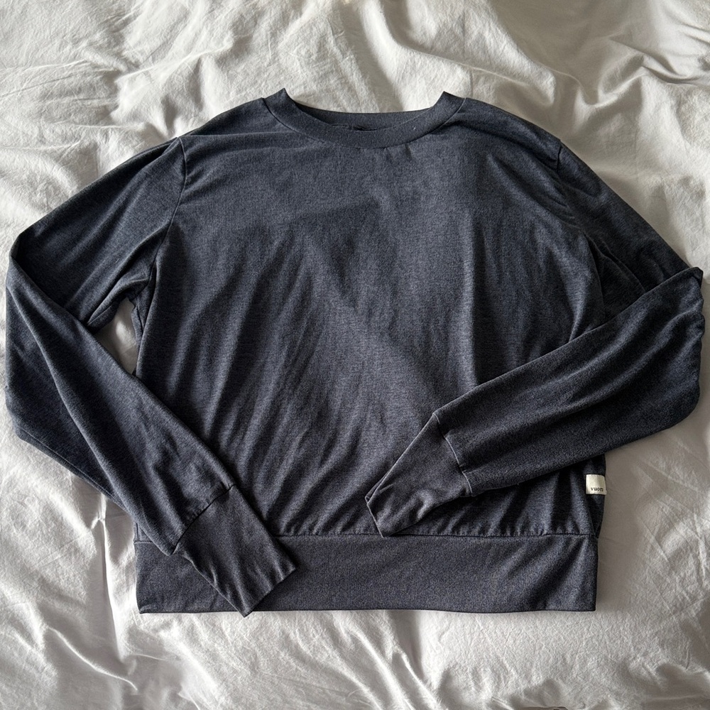 Vuori Charcoal Women’s Daydream Crew Small Long Sleeve Top